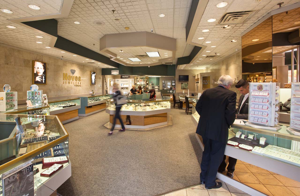 neves-jewelers_11_3_2016_004