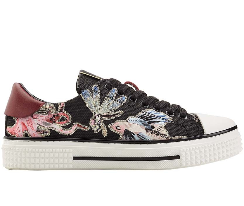 valentino-animali-fantastici-sneakers_1