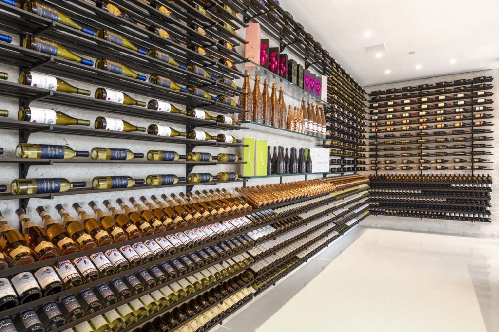 13.WineCellar 300DPI