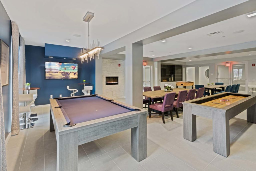 Lounge Room00003