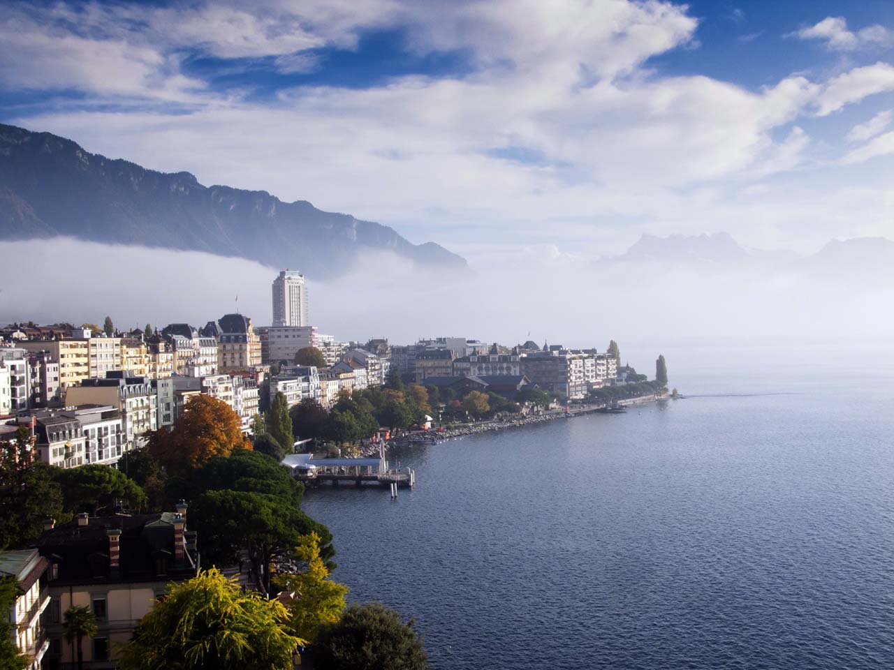 Montreux-shutterstock_544222267